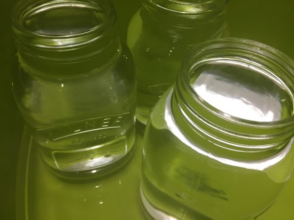 How do you sterilise a kilner jar to make gin?