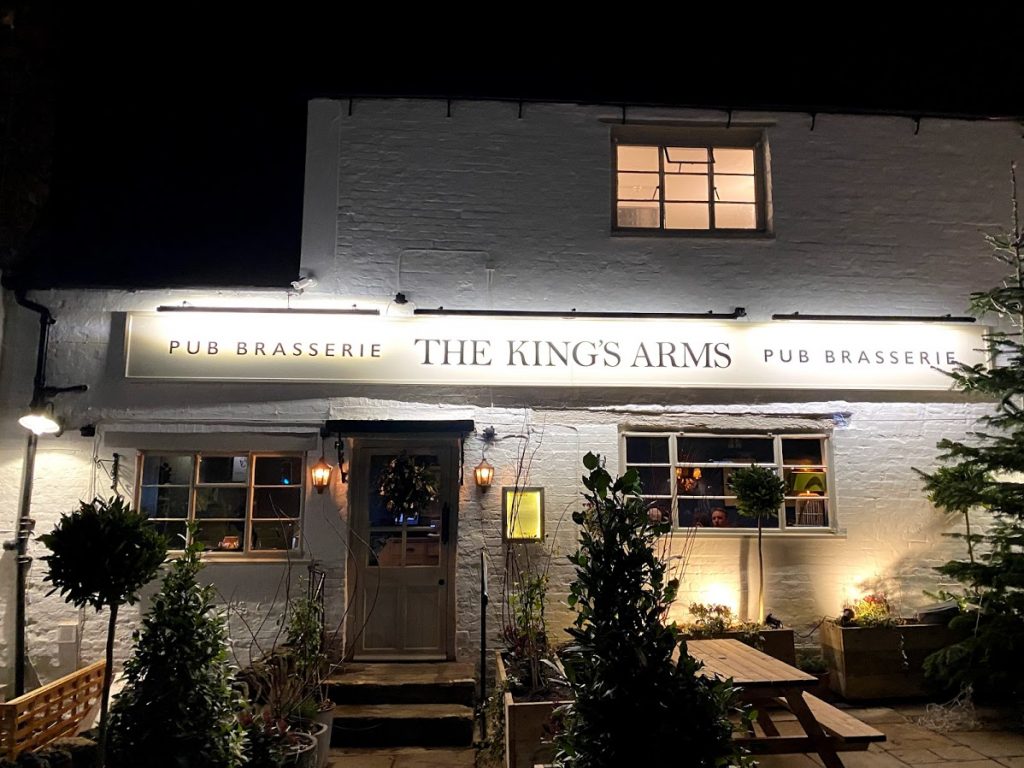 The Kings Arms really is set within a cracking building - here it is at night
